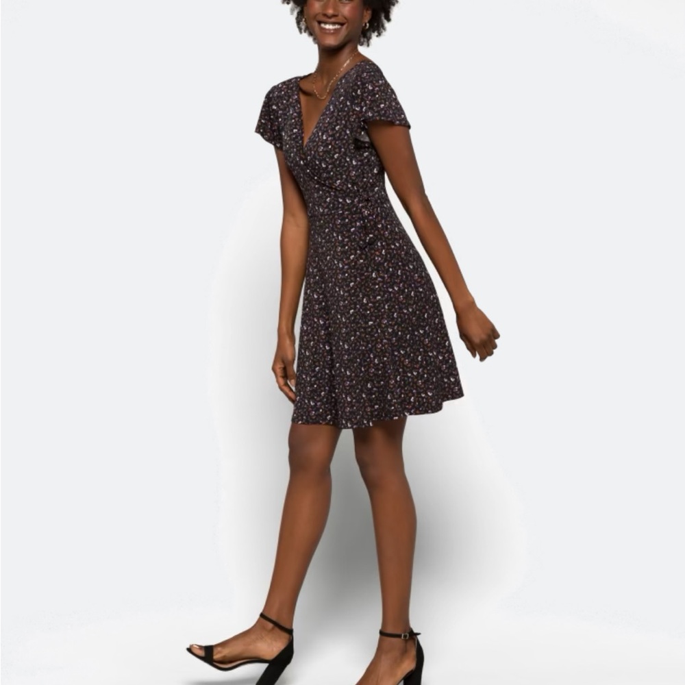 Kaileigh Dark Floral V-Neck Mini Dress
